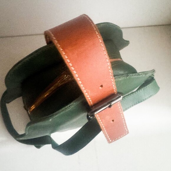 Handmade Ramsay Violin Green Brown Leather Backpack - Picture 8 of 9